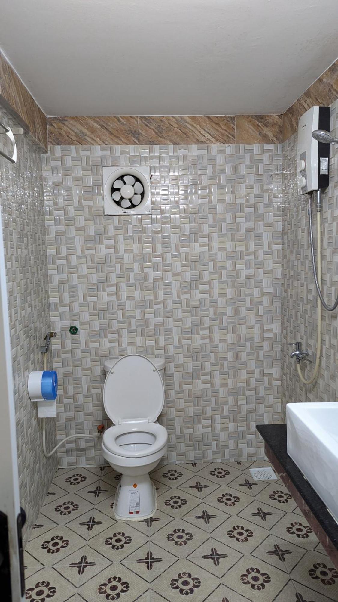 Empire House, Phnom Penh Hotel Kültér fotó
